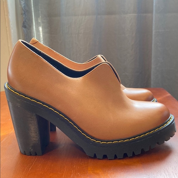 Dr. Martens Cordelia Tan Leather Platform Heels Women's US 8 UK 6 - Picture 3 of 11